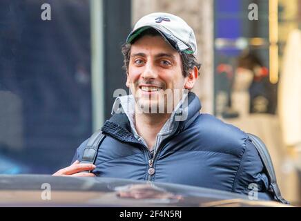 Rome, Italie. 19 mars 2021. Rome, l'acteur et fils de l'art Pietro Castellitto, photographié en s'éloignant de l'ensemble, de son dernier film. Crédit : Agence photo indépendante/Alamy Live News Banque D'Images