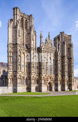 La façade ouest de la cathédrale de Wells, Wells, Somerset, Royaume-Uni Banque D'Images