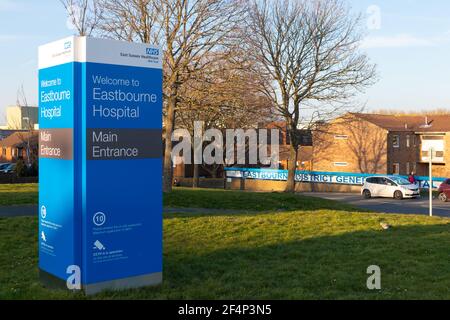 Panneau de l'hôpital Eastbourne, entrée principale, eastbourne, est du sussex, royaume-uni Banque D'Images