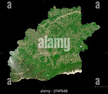 Sibiu, comté de Roumanie. Imagerie satellite Sentinel-2. Forme isolée sur noir. Description, emplacement de la capitale. Contient Copernic se modifié Banque D'Images