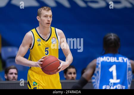 21 mars 2021, Hessen, Francfort-sur-le-main: Niels Giffey (Alba Berlin, 5). Match de basket-ball de l'easyCredit BBL entre les Fraport Skyliners et Alba Berlin le 21 mars 2021 au Fraport Arena de Francfort-sur-le-main. Photo: Jürgen Kessler/dpa Banque D'Images