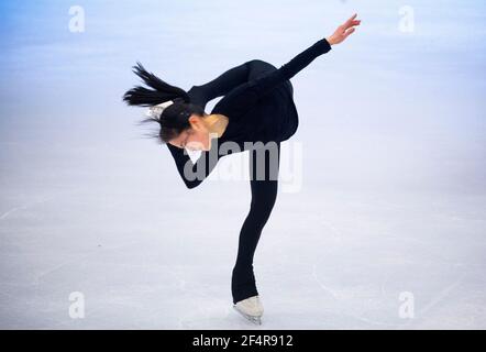 Satoko Miyahara, du Japon, en action lors d'une séance d'entraînement avant les Championnats du monde de patinage artistique de l'UIP à la Globe Arena de Stockholm, en Suède, le 22 mars 2021. Photo: Pontus Lundahl / TT / code 10050 Banque D'Images