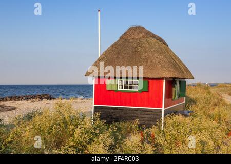 Géographie / Voyage, Danemark, Syddanmark, isle Aero, plage avec cabana sur l'isle Aero, Marstal, Ærø, , droits-supplémentaires-dégagement-Info-non-disponible Banque D'Images