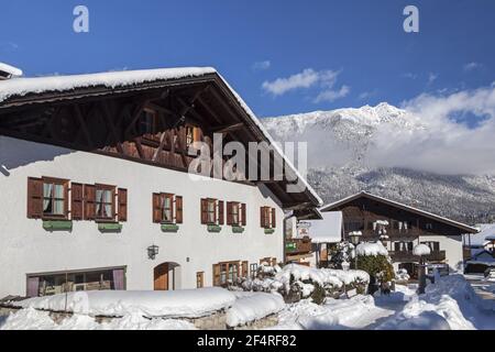 Géographie / Voyage, Allemagne, Bavière, Grainau, maisons en hiver à Grainau, haute-Bavière, Souther, droits-supplémentaires-dégagement-Info-non-disponible Banque D'Images