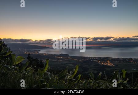 Coucher de soleil sur l'île de São Miguel, Açores Banque D'Images