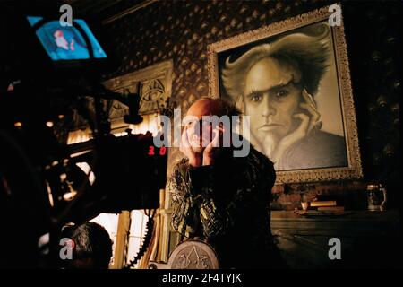JIM CARREY DANS LA SÉRIE D'ÉVÉNEMENTS MALHEUREUX DE LEMONY SNICKET (2004), DIRIGÉ PAR BRAD SILBERLING. Crédit : PHOTOS / Album PARAMOUNT Banque D'Images