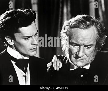 TREVOR HOWARD et HELMUT BERGER dans LUDWIG (1972), réalisé par LUCHINO VISCONTI. Crédit: M.G.M. / Album Banque D'Images