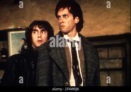 WITHNAIL ET I (1987), dirigé par BRUCE ROBINSON. Crédit: FILMS FAITS MAIN / Album Banque D'Images