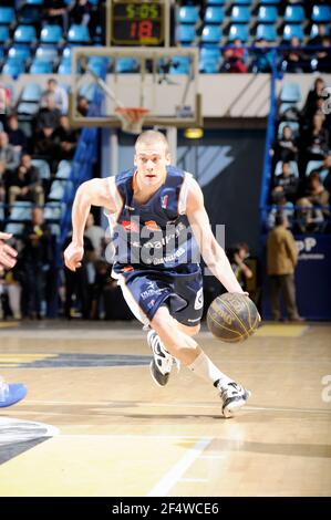 BASKET-BALL - SEMAINE DES AS 2011 - FINALE - GRAVELINES V CHALON SUR SAONE - PAU (FRA) - 13/02/2011 - PHOTO : JEAN-FRANÇOIS MOLLIERE / DPPI - WOODSIDE BEN (GRAVELINES) Banque D'Images