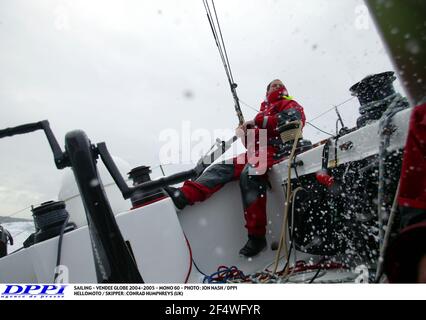 VOILE - VENDÉE GLOBE 2004-2005 - MONO 60 - PHOTO : JON NASH / DPPI HELLOMOTO / SKIPPER : CONRAD HUMPHREYS (UK) Banque D'Images