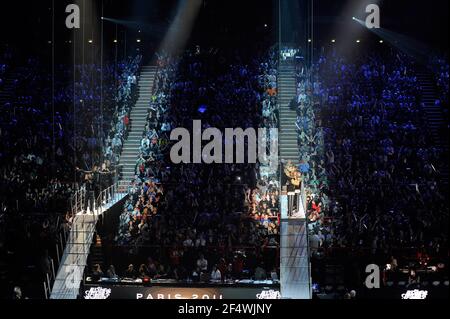 BASKET-BALL - ALL STAR GAME 2011 - BERCY - PARIS (FRA) - 29/12/2011 - PHOTO : JEAN-FRANÇOIS MOLLIERE / DPPI - AMBIANCE Banque D'Images