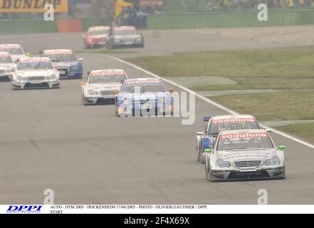 AUTO - DTM 2005 - HOCKENHEIM 17/04/2005 - PHOTO : OLIVIER GAUTHIER / DPPI DÉMARRER ACTION Banque D'Images