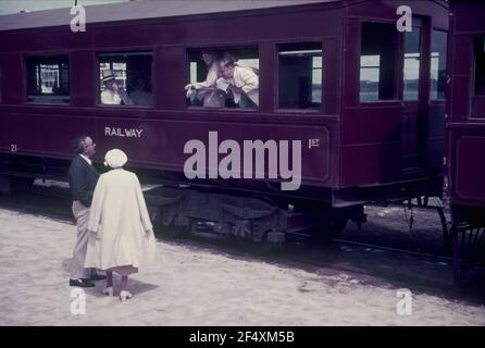 Photos de voyage Bermudes. Plate-forme avec des touristes à un train de chemin de fer des Bermudes Banque D'Images