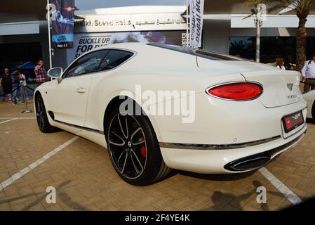 DUBAÏ, Émirats Arabes Unis - 16 NOVEMBRE : le Bentley Continental GT Sportscar est sur le Dubai Motor Show 2019 le 16 novembre 2019 Banque D'Images