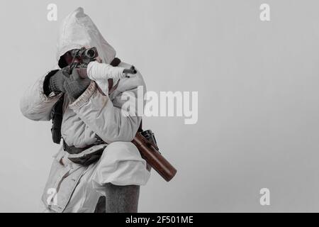 Acteur masculin dans l'uniforme militaire d'hiver d'un soldat allemand, la période 1941-1945, la Seconde Guerre mondiale Banque D'Images