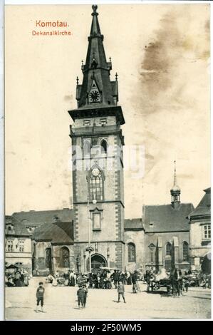 Marché et église Deanal Comotau. Marché et Église de Deanal Banque D'Images