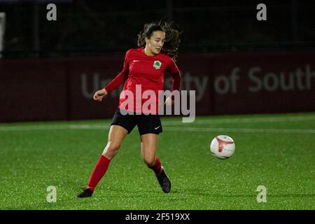 Cyncoed v Abergavenny au USW Sports Park dans la Welsh Premier Women's League le 23 mars 2021. Crédit : Lewis Mitchell/YCPD Banque D'Images