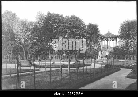 Comotau. Parc de la ville - Rosenspark Banque D'Images