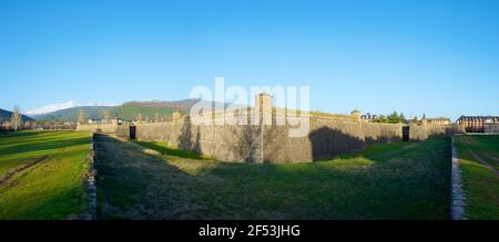 Château de Saint-Pierre, connu sous le nom de la Ciudadela, Jaca, province de Huesca, Aragon en Espagne. Banque D'Images