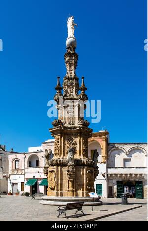 Géographie / Voyage, Piazza Salandra avec Guglia dell'Immacolata, Nardo, Italie, Apulia, droits-supplémentaires-autorisations-Info-non-disponible Banque D'Images