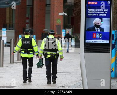 Belfast Street à l'occasion de l'anniversaire du premier confinement. Photo de Mal McCann Banque D'Images