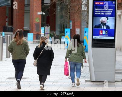 Belfast Street à l'occasion de l'anniversaire du premier confinement. Photo de Mal McCann Banque D'Images