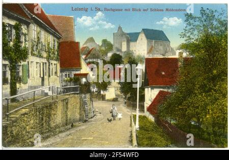 Bachgasse avec château Mildenstein Leisnig. Bachgasse avec le château de Mildenstein Banque D'Images