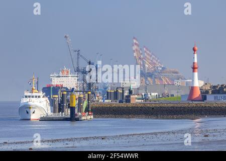 Géographie / Voyage, Allemagne, Brême, Bremerhaven, terminal de conteneurs dans le port international de Bremm, Additional-Rights-Clearance-Info-not-available Banque D'Images