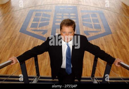 CHARLES DUNSTONE DE L'ENTREPÔT DE CARPHONE À L'HY OFFICE À WEST LONDON. 23/1/02 PILSTON Banque D'Images