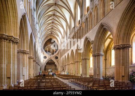 L'intérieur de la cathédrale de Wells, Wells, Somerset, Royaume-Uni Banque D'Images