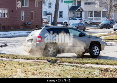 Accident de la route, retournement, Saginaw, MI, États-Unis, Par James D Coppinger/Dembinsky photo Assoc Banque D'Images