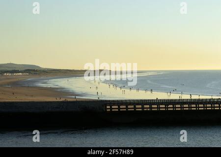 Départ du ferry de Calais et du terminal Banque D'Images