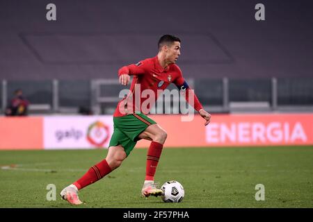 Reggio Emilia, Italie. 24 mars 2021. Cristiano Ronaldo du Portugal en action lors de la coupe du monde de la FIFA, Qatar 2022 qualification football match entre le Portugal et l'Azerbaïdjan au stade Juventus de Turin (Italie), 24 mars 2021. Photo Federico Tardito/Insidefoto Credit: Insidefoto srl/Alay Live News Banque D'Images