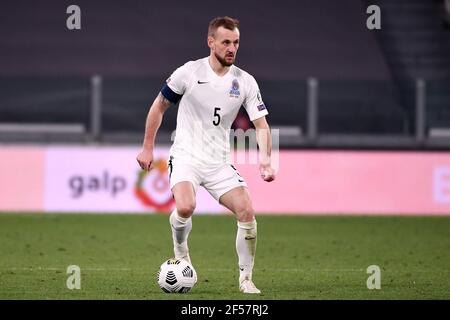 Reggio Emilia, Italie. 24 mars 2021. Maksim Medvedev de l'Azerbaïdjan en action lors de la coupe du monde de la FIFA, Qatar 2022 qualification football match entre le Portugal et l'Azerbaïdjan au stade Juventus de Turin (Italie), 24 mars 2021. Photo Federico Tardito/Insidefoto Credit: Insidefoto srl/Alay Live News Banque D'Images