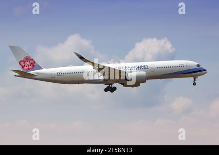 Kuala Lumpur, Malaisie – 21. Janvier 2018 : Airbus A350-900 de China Airlines à l'aéroport de Kuala Lumpur (KUL) en Malaisie. Airbus est un fabricant d'avions Banque D'Images