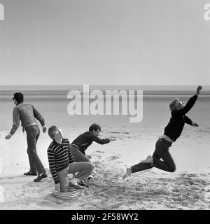 Le groupe Lambretcas Mod Revival. ' Beat Boys in the jet Age' photo shoot 1980 Banque D'Images