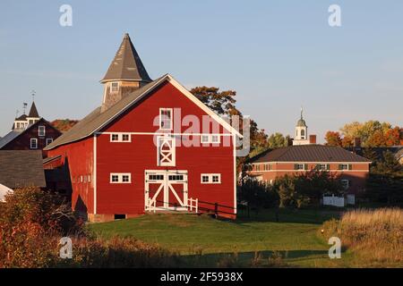 Géographie / Voyage, Etats-Unis, Vermont, East Burke, Mountain View Farm 1883, Red Barn, Additional-Rights-Clearance-Info-not-available Banque D'Images