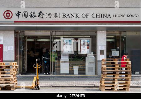 Hong Kong, Chine. 24 mars 2021. Société bancaire commerciale publique chinoise, succursale de la Banque de Chine à Hong Kong. Crédit: Budrul Chukrut/SOPA Images/ZUMA Wire/Alay Live News Banque D'Images