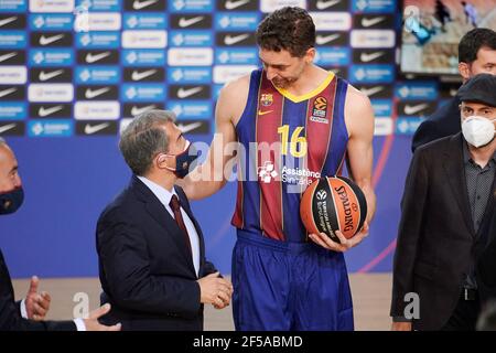 Barcelone, Espagne. 25 mars 2021. Pau Gasol lors de sa présentation en tant que nouveau joueur de basket-ball du FC Barcelone au Palau Blaugrana à Barcelone, Espagne. Crédit : DAX Images/Alamy Live News Banque D'Images