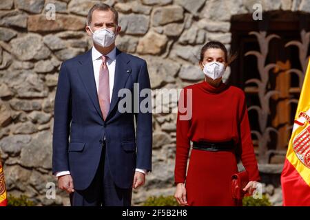 Andorre, SP. 25 mars 2021. **NO ESPAGNE** le roi Felipe VI d'Espagne, la reine Letizia d'Espagne assiste à une réception officielle avec des honneurs nationaux et des symboles nationaux lors d'une visite d'État de 2 jours en Principauté d'Andorre à la Casa de la Vall le 25 mars 2021. Crédit : Jimmy Olsen/Media Punch/Alay Live News Banque D'Images