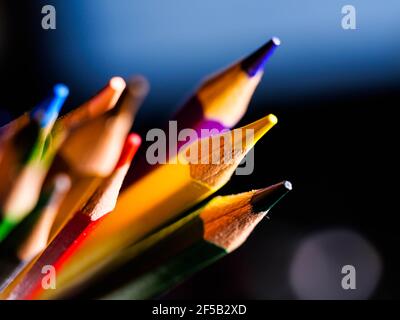 Crayons de couleur arrière-plan Banque D'Images