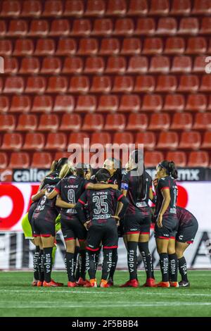 Tijuana, Mexique. 22 mars 2021. Tijuana joueurs pendant le match LIGA MX Femenil entre Tijuana et Monterrey à Estadio Caliente à Tijuana, Basse-Californie, Mexique. Crédit: SPP Sport presse photo. /Alamy Live News Banque D'Images