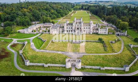 Vue aérienne du château de Lowther, Penrith, dans le Lake District, Cumbria, Royaume-Uni Banque D'Images