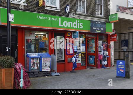 Supermarché de Londres vu dans le centre de Londres, Union Street Banque D'Images