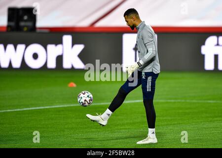 GRENADE, ESPAGNE - MARS 25: Robert Sanchez d'Espagne pendant la coupe du monde de la FIFA 2022 Qatar qualificateur match entre l'Espagne et la Grèce à Estadio Municipal Banque D'Images