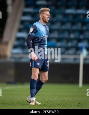 High Wycombe, Royaume-Uni. 25 mars 2021. Jason McCarthy, de Wycombe Wanderers, lors d'un match de 2020/21 amis à huis clos entre Wycombe Wanderers et Ebbsfleet United à Adams Park, High Wycombe, Angleterre, le 25 mars 2021. Photo d'Andy Rowland. Crédit : Prime Media Images/Alamy Live News Banque D'Images