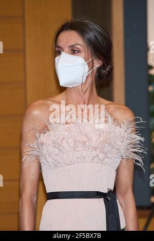 Andorre-la-Vieille, Principauté d'Andorre. 25 mars 2021. La reine Letizia d'Espagne participe au dîner officiel offert par les Co-Princes d'Andorre au cours d'une visite d'État de 2 jours en Principauté d'Andorre à l'hôtel Andorra Park le 25 mars 2021 à Andorre la Vella, Principauté d'Andorre crédit: Jack Abuin/ZUMA Wire/Alay Live News Banque D'Images