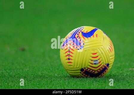 Nike Strike ball, le football officiel de la Premier League. Banque D'Images