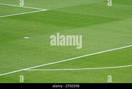 Symbole, Illustration, caractéristique, Symbolfoto, Schmuckbild, Themenbild, Elfmeterpunkt, dans le match ALLEMAGNE - ISLANDE 3-0 Deutschland - ISLAND 3-0 qualification pour les Championnats du monde, WM Quali, saison 2020/2021, 25 mars 2021 à Duisburg, Allemagne. © Peter Schatz / Alamy Live News important : les réglementations DFB interdisent toute utilisation de photographies comme séquences d'images et/ou quasi-vidéo. Banque D'Images