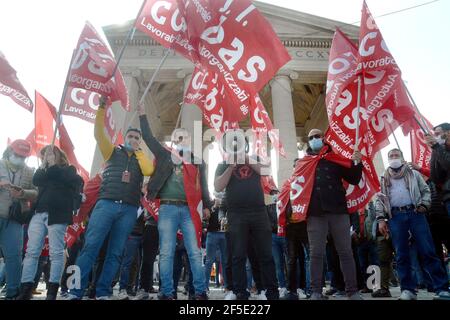 Milan, Italie. 26 mars 2021. Milan, Piazza 24 Maggio, Riders Ciclofattorini garnison Strike usage éditorial seulement crédit: Agence de photo indépendante/Alamy Live News Banque D'Images